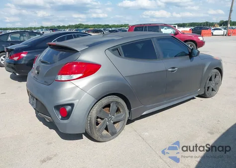 2015 Hyundai Veloster Turbo z USA, uszkodzony, nr VIN KMHTC6AE3FU217704